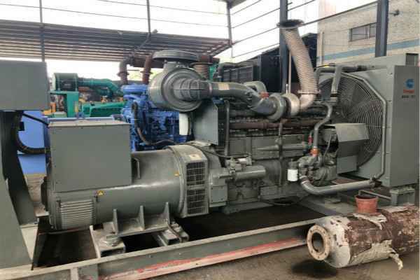 广州维思住宅装修公司有限公司讲述：柴油发电机组怎么接电